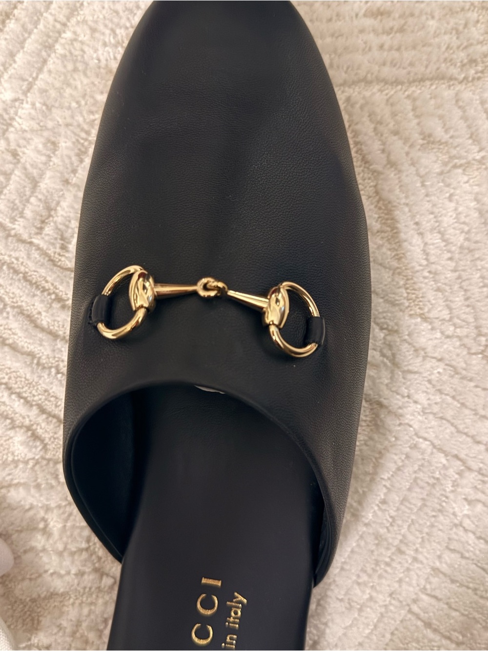 Gucci Black Leather Horsebit Slip-On Mules with Gold Hardware - Picture 2 of 9